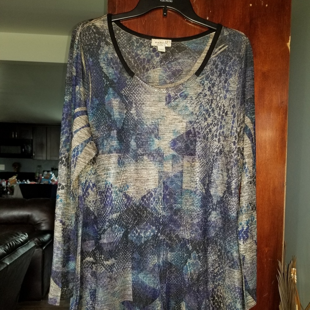 Ladies top